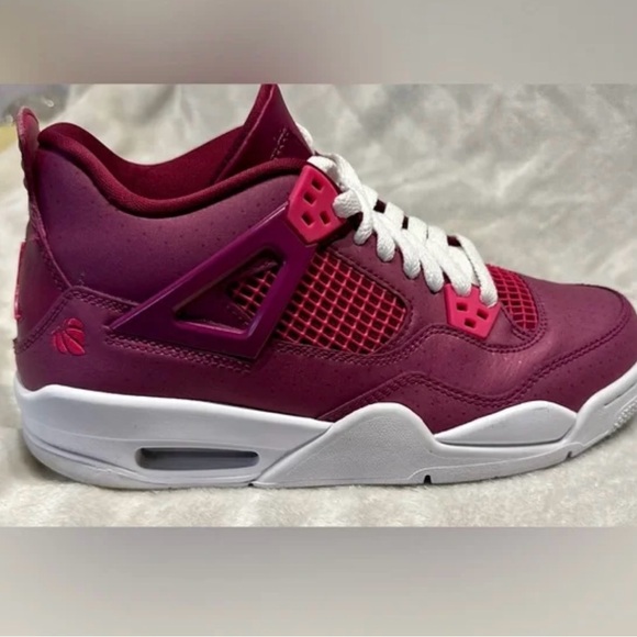 Jordan Women's Sneakers in Purple and Pink - Picture 3 of 5